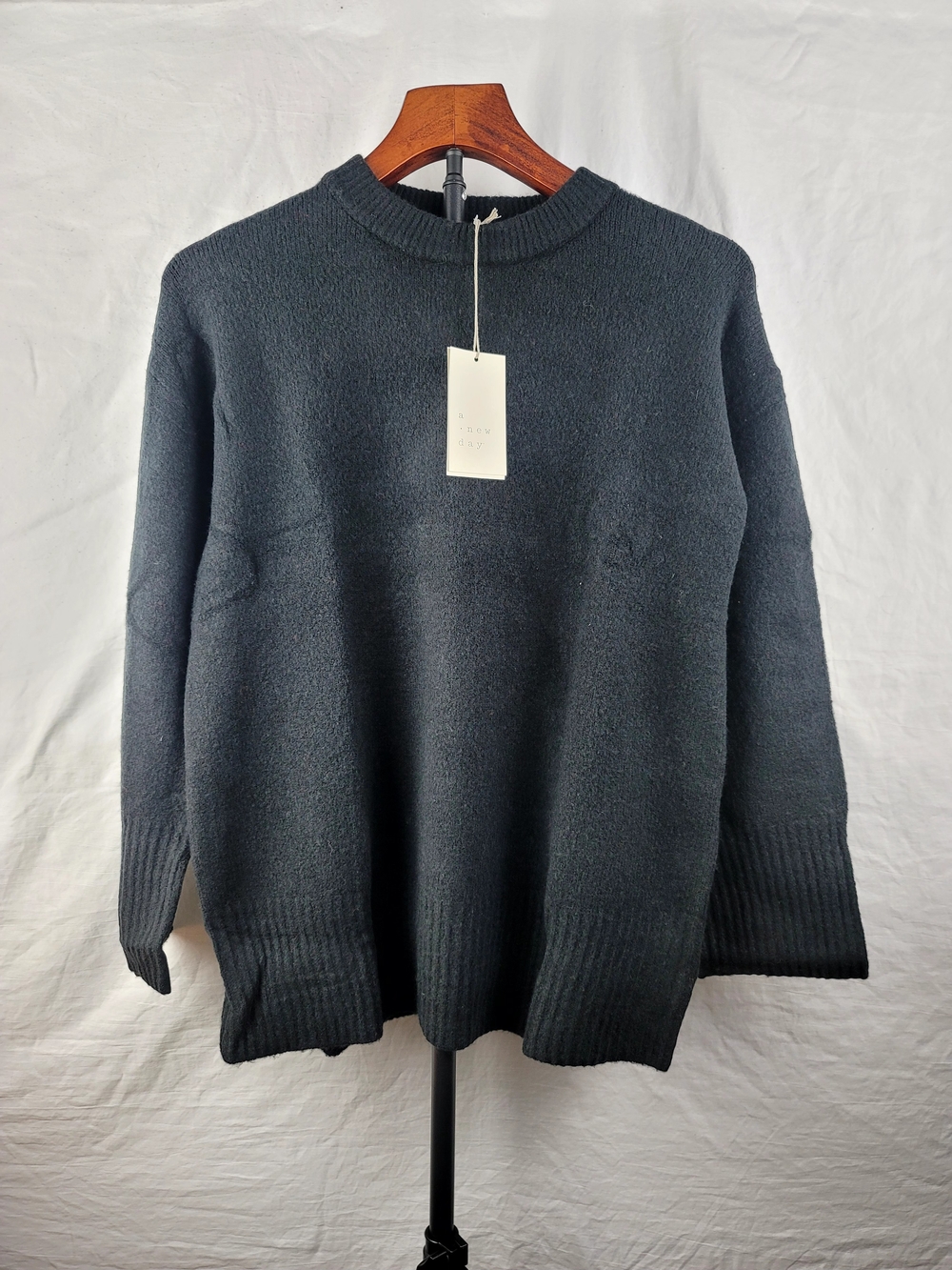 NWT A New Day Black Crewneck Tunic Pullover Sweater XS